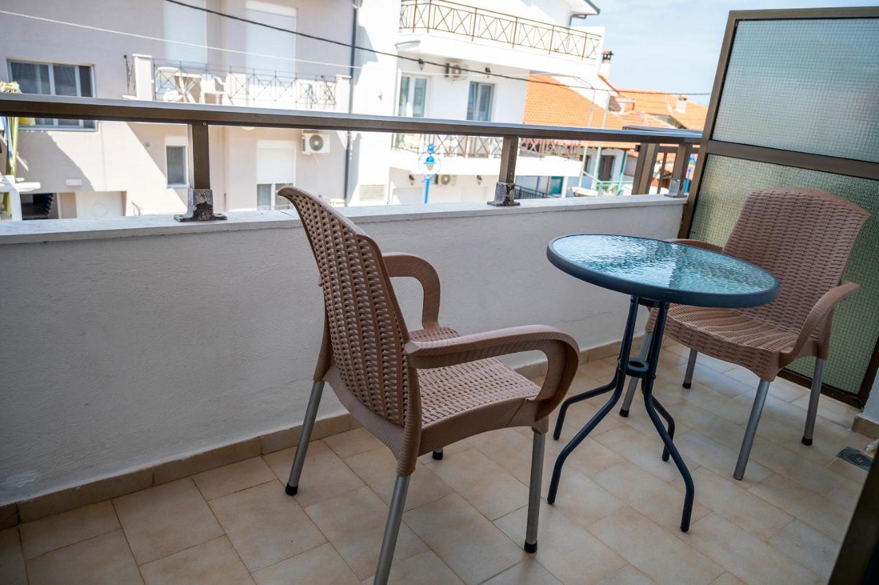 Alexandris Apartments Polýkhrono Eksteriør bilde